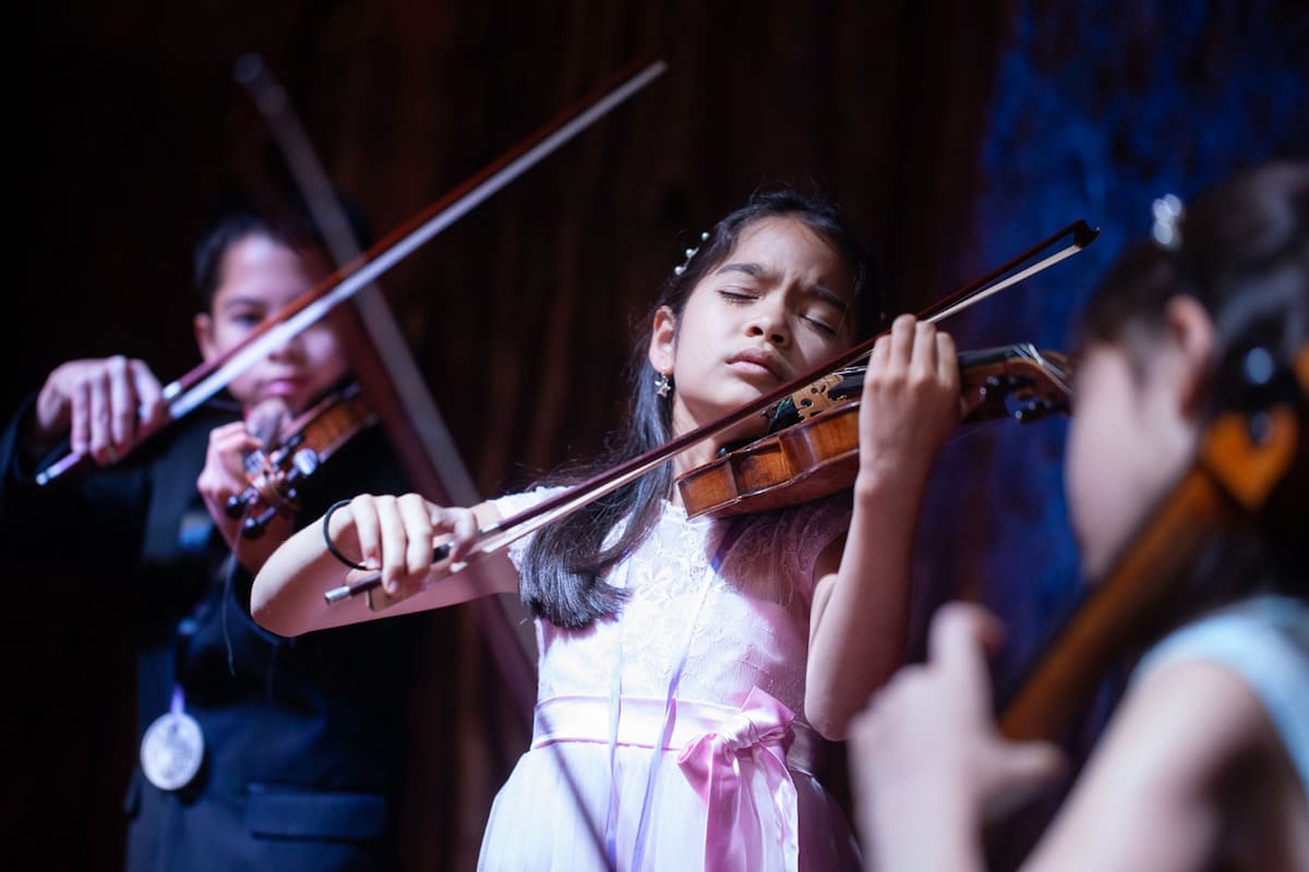 Iguazú en concierto. Stars aligned strings trio