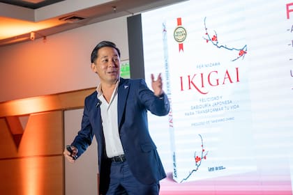 Ikigai, Bushido y Kaizen son tres pilares de la propuesta que invita a reflexionar sobre propósito, valores y transformación persona