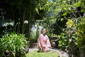 Ikigai, es el secreto de los japoneses para una vida plena; Leticia Tanoue, descubrió el suyo en el arte japonés de los arreglos florales