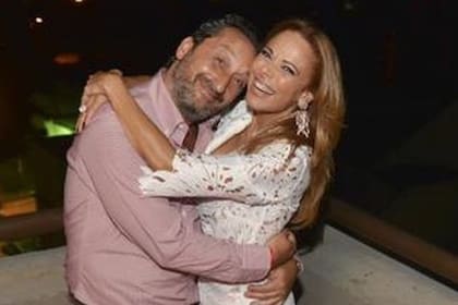 Iliana Calabró y Antonello Grandolfo continúan su relación más allá de las polémicas