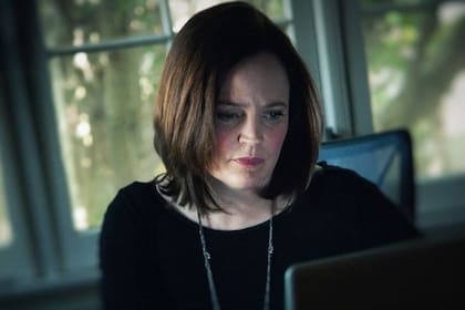 Ill Be Gone in the Dark: la escritora que atrapó al asesino serial después de morir