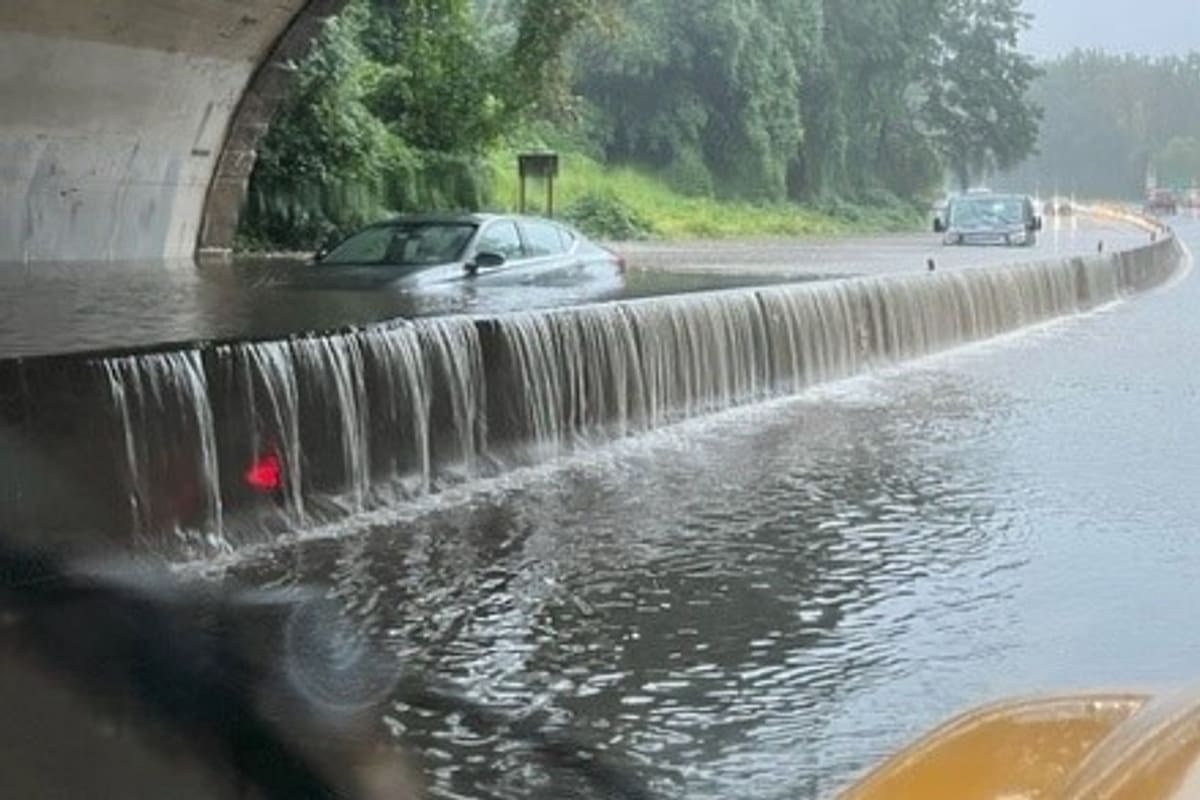 Imagen de archivo de Inundaciones en Nueva York. El Fenómeno de El Niño es responsable de inundaciones y deslizamientos de tierra que destruyen las cosechas (SOCIEDAD NORTEAMÉRICA ESTADOS UNIDOS INTERNACIONAL DEPARTAMENTO DE TRANSPORTE DE NUEVA YORK)