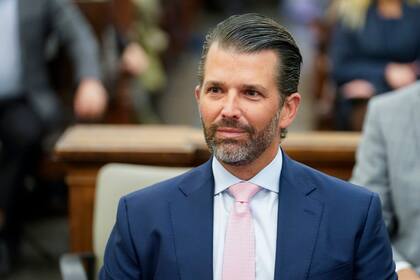 Imagen de archivo: Donald Trump Jr. espera para testificar en la Corte Suprema de Nueva York el miércoles 1 de noviembre de 2023, en el juicio civil por fraude contra su padre, el expresidente Donald Trump. (AP Foto/Seth Wenig)