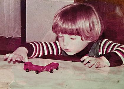 Imagen de Federico cuando era chico. “Siempre fui un fanático de los autitos”, confiesa. I