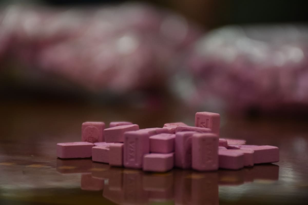 Imagen de pastillas de éxtasis que fueron incautados en julio pasado.