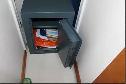 Imagen de uno de los allanamientos en lo de Cristina Kirchner, en el domicilio de Río Gallegos
