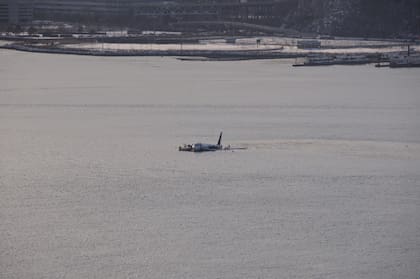 Imagen del amerizaje, tomada desde lejos