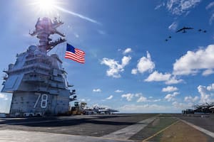 Imagen del grupo de ataque del portaaviones USS Gerald R. Ford publicadas por el gobierno norteamericano. Fuente: X