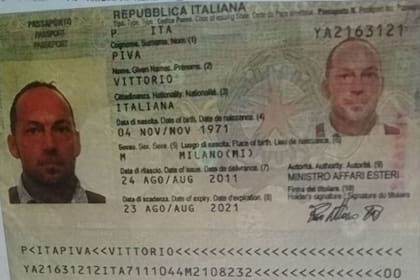 Imagen del pasaporte de Vittorio Piva
