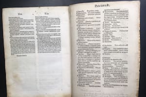 Imagen del primer diccionario del castellano, cortesía de Princeton University Library (Special Collections)