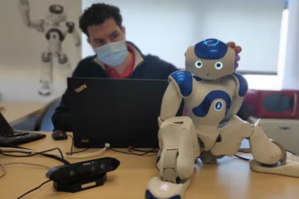 Imagen del robot Inrobics Rehab desarrollado por la empresa Inrobics, una spin off de la Universidad Carlos III de Madrid