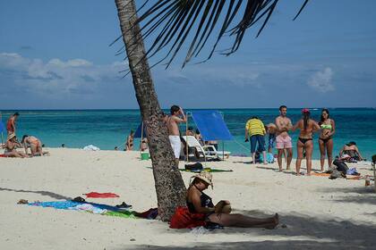 Imagen ilustrativa de un día de playa en San Andrés, Colombia