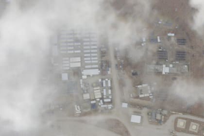 Imagen satelital tomada de la base estadounidense en Jordania atacada por un dron que transportaba bombas que mató a tres soldados de EE.UU.
(Planet Labs PBC via AP)