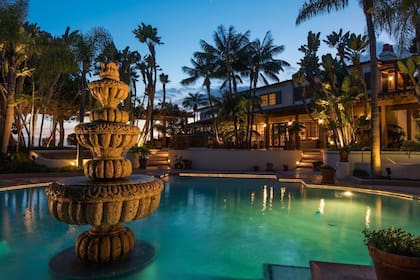 Imágenes de la casa que representa la mansión de Griselda en la serie de Netflix (Foto: @jordancohen1)