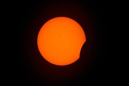 Imágenes del eclipse solar del 8 de abril de 2024 en América del Norte (AP Photo/Julio Cortez)