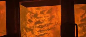 Un tren quedó atrapado en un incendio forestal en Canadá mientras una ola de calor extrema golpea América del Norte