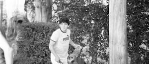 Maradona y el tenis en la selección juvenil de 1979: la historia de las fotos inéditas del archivo de LA NACION