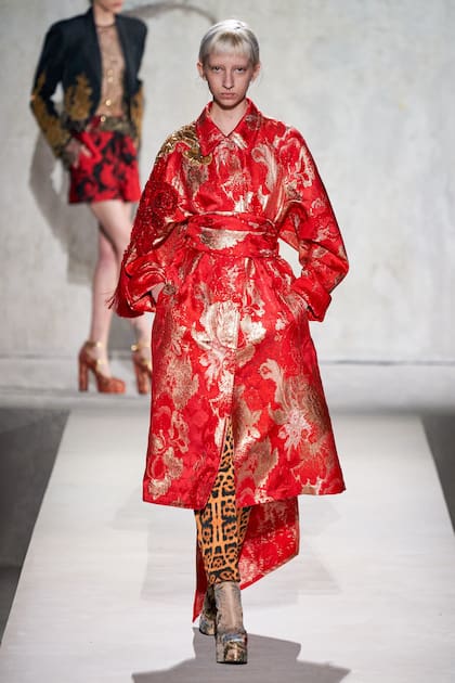 Iman Kaumann para Dries Van Noten