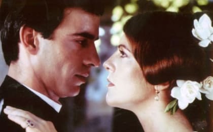 Imanol Arias y Susú Pecoraro, en una escena del film de María Luisa Bemberg