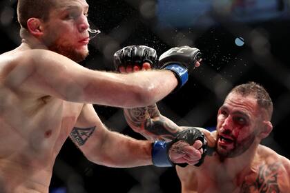 Impactante: la derecha de Santiago Ponzinibbio encuentra el rostro de Alex Morono en la UFC 282