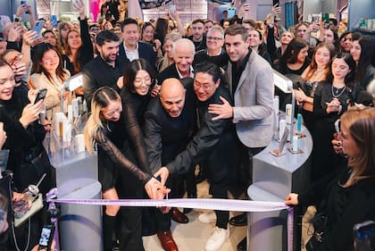 Inauguración del nuevo local de Skinko en avenida Santa Fe 1951