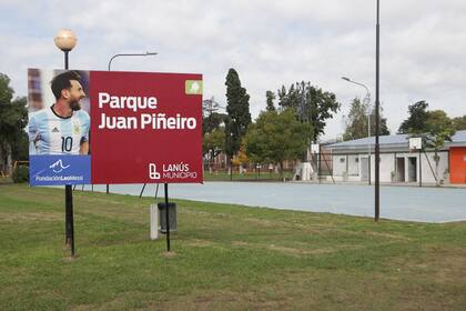 Inauguran un parque con fondos enviados por la Fundación Messi