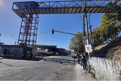 La estructura conecta el centro de la capital jujeña con el barrio periférico Mariano Moreno, en los altos