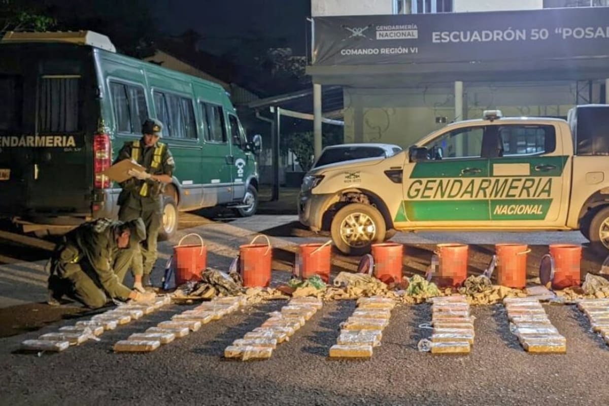 Incautan casi 94 kilos de marihuana en la terminal de ómnibus de Posadas y detienen a dos personas