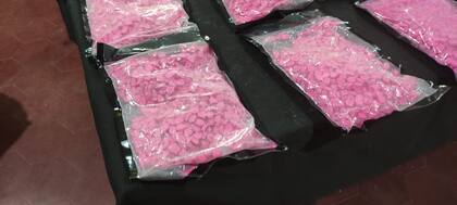 Incautaron miles de pastillas de éxtasis