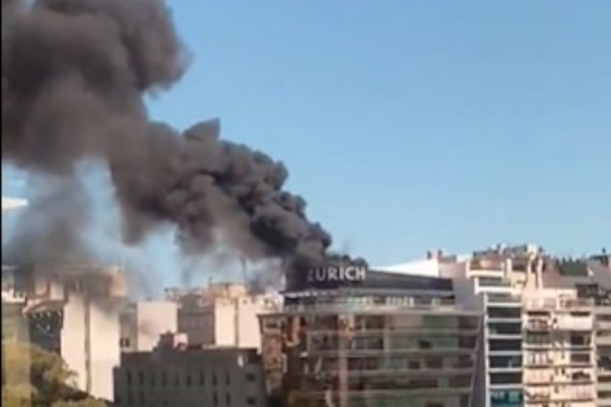 Incendio en la terraza del edificio Zurich