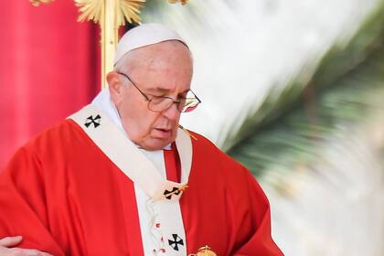 Incendio en Notre Dame: el papa Francisco pidió la "movilización de todos" para la reconstrucción