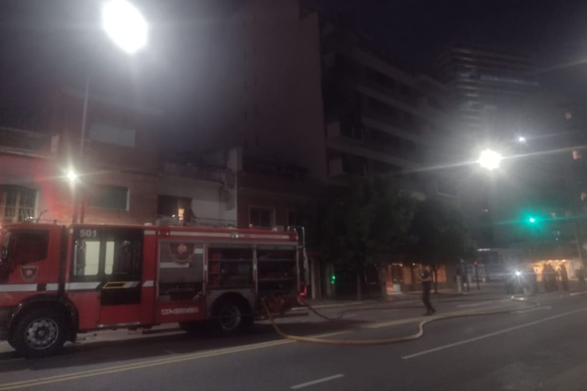 Incendio en un departamento de Coghlan.