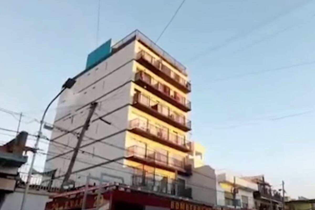 Incendio en un edificio de Caseros!