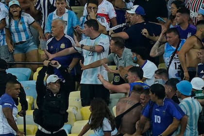 Incidentes antes del partido que disputarán Brasil y Argentina por eliminatorias sudamericanas de la Copa del Mundo 2026