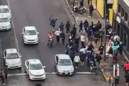 Incidentes en el centro de La Plata entre hinchas de fútbol