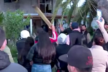 Incidentes en la casa de la abuela del joven detenido por el femicidio de Aixa en Tigre