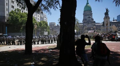 Incidentes en la plaza de los Dos Congresos