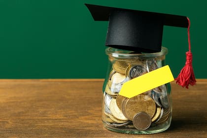 Incluso quienes tengan ingresos anuales de hasta US$10.000 deberán pagar al menos US$10 por mes