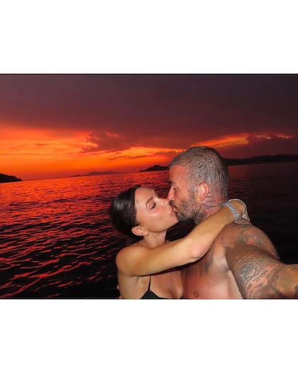 Incondicionales y compañeros, David y Victoria siempre se muestran tan enamorados como el primer día.