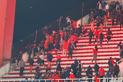 Independiente aguarda el falló de la Conmebol tras los incidentes vs. Universidad de Chile en el estadio Libertadores de América