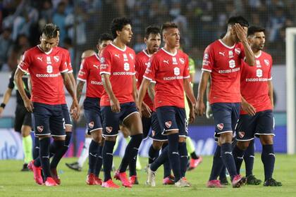 Independiente, el día de la deblace a manos de Racing.