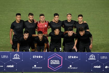 Independiente empezó mal el año, con un traspié frente a San Lorenzo en La Plata por el Torneo Internacional de Verano; este martes se enfrentará con Talleres.