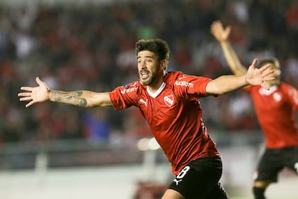 Independiente gana con gol de Pablo Pérez