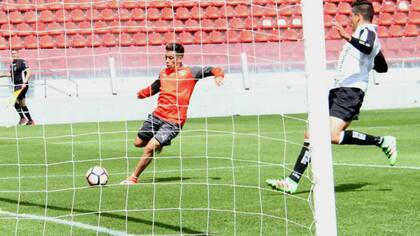 Independiente ganó con un gol de Ezequiel Barco