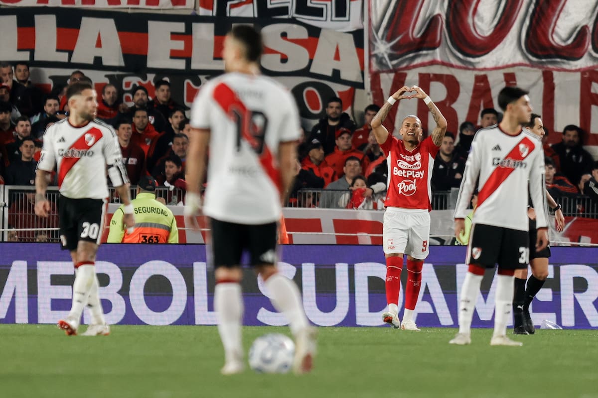 Independiente Santa Fe venció a River por penales y se aseguró el pase a cuartos de final de Copa Sudamericana