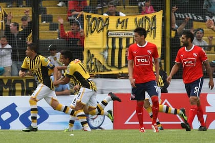 Independiente sufrió una nueva derrota en Casanova