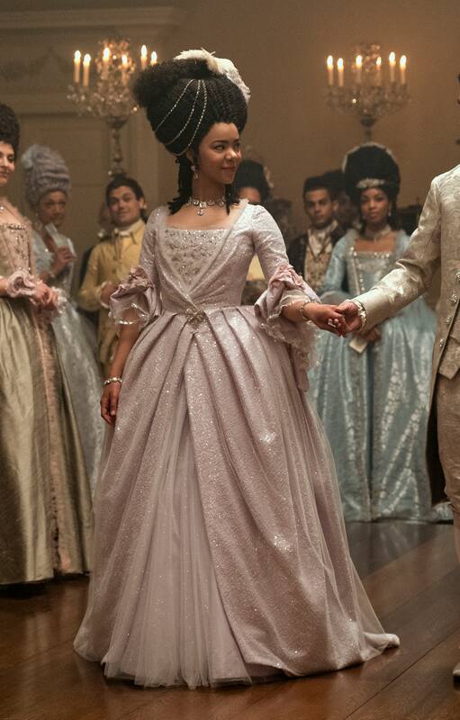 India Amarteifio y Corey Mylchreest, como la reina Charlotte y el rey George en la precuela de Bridgerton