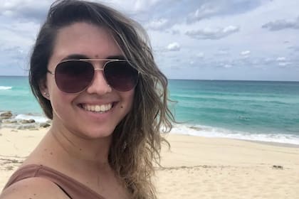 India Amos viajó de Florida a Las Bahamas y contó su experiencia