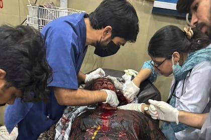 India lanza misiles a Pakistán. Islamabad lo tacha de "acto de guerra"