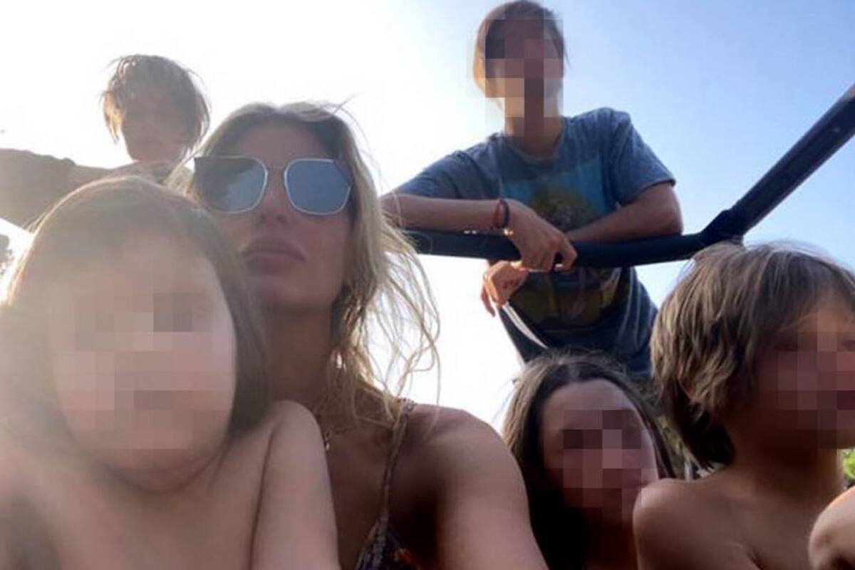 Indignación por una historia de Instagram de la modelo que muestra a Suria al volante